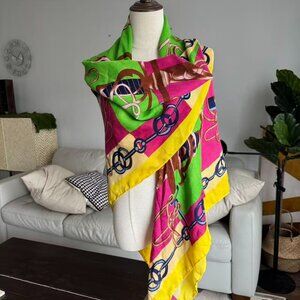 Equestrian Chain Print Wool Scarf – Vibrant Designer-Inspired Wrap